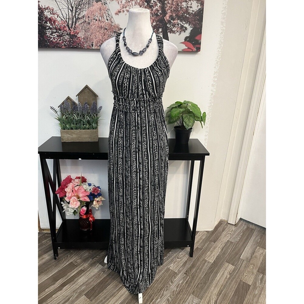 Max Studio Women’s Long Dress Size S Halter Neck Sleeveless Pullover Striped